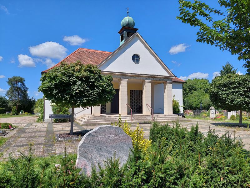 Aussegnungshalle Friedhof Eltersdorf