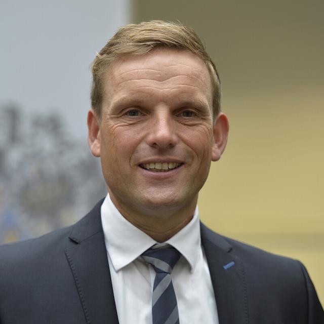 Portrait photo of Mayor Jörg Volleth